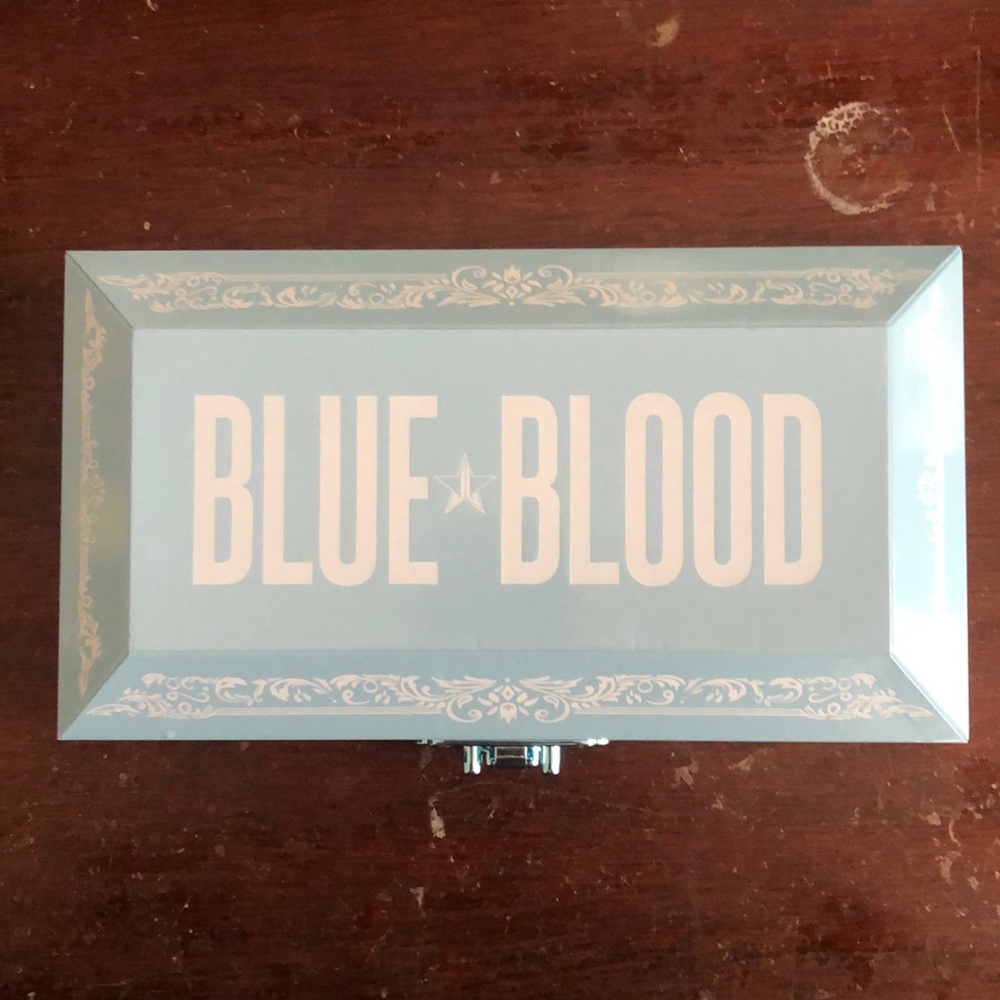 Jeffrey Star Cosmetic Blue Blood Palette